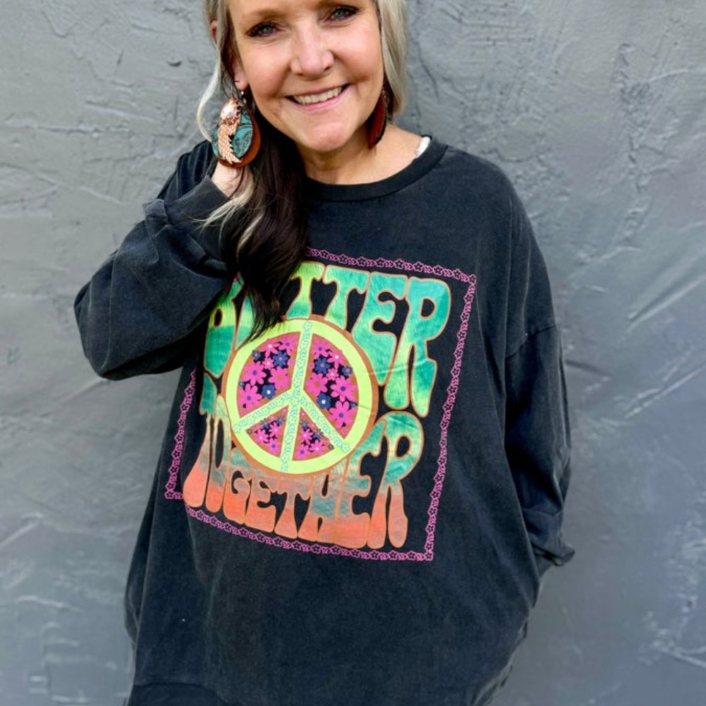 Black Graphic Long Sleeve Sweatshirt